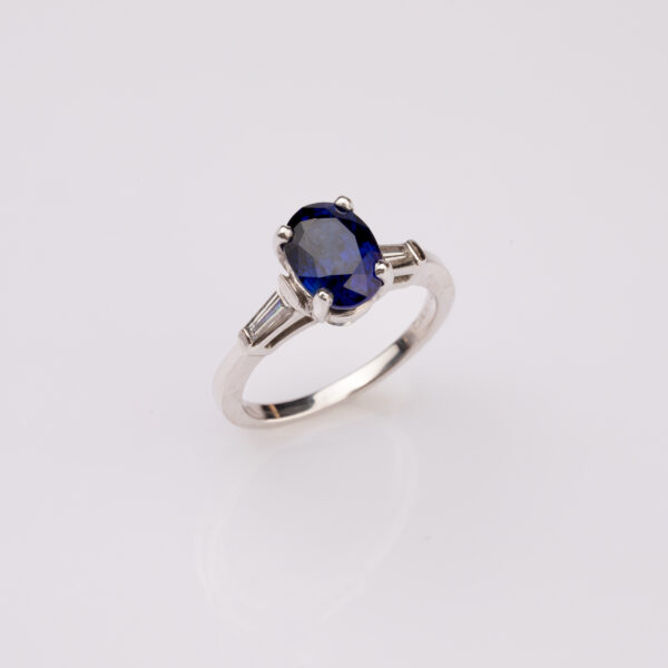 Sapphire Ring