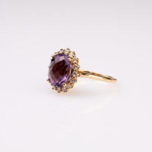 Oval Amethyst Ring - Image 4