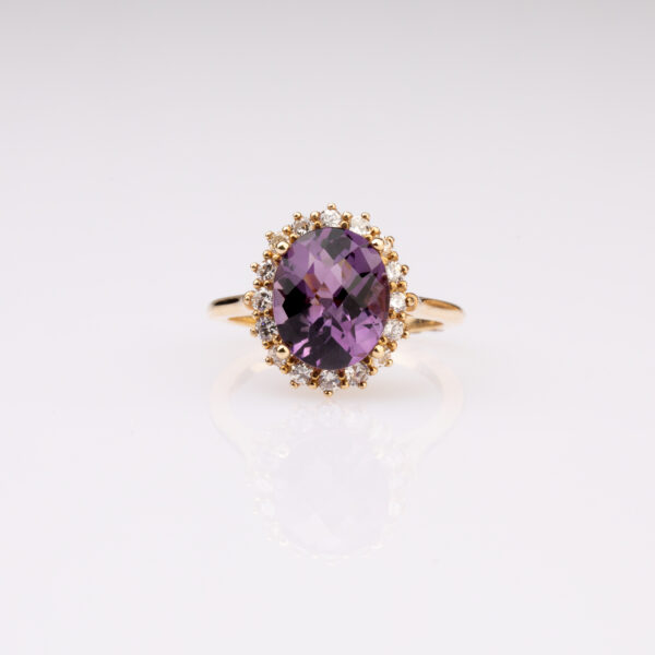 Oval Amethyst Ring