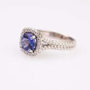 Tanzanite Ring - Image 4